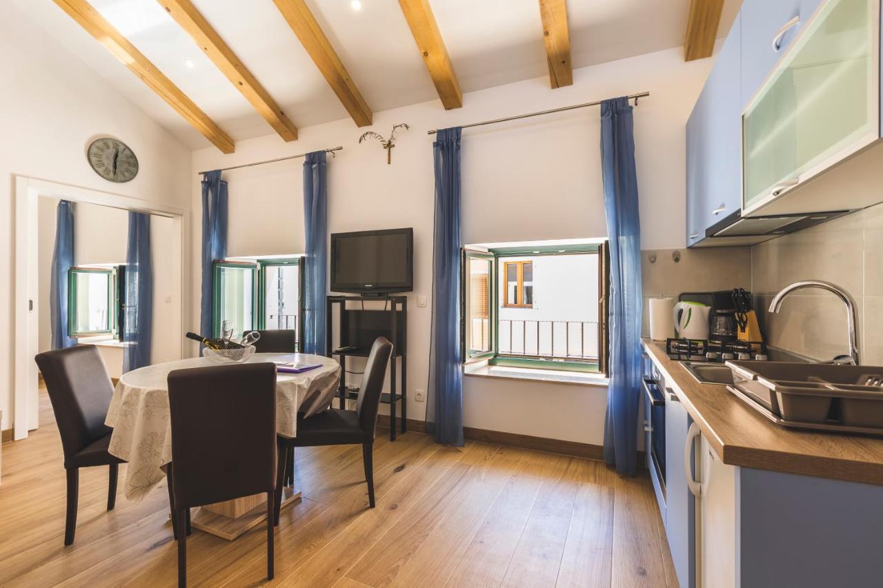 Vinea Apartmani Umag, Ulica G Garibaldia 2 Kültér fotó